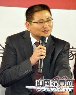 居然之家樂(lè)屋家裝設(shè)計(jì)中心總經(jīng)理 錢明發(fā) 居然之家樂(lè)屋家裝設(shè)計(jì)中心總經(jīng)理 錢明發(fā)