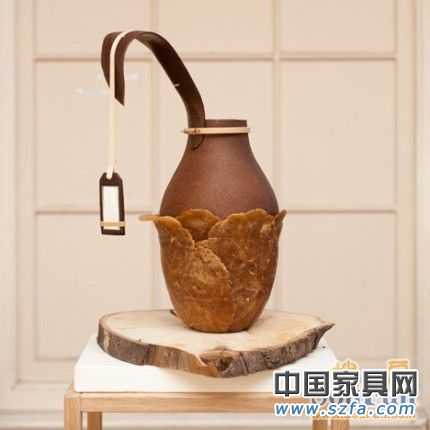 使用天然動物、植物聚合物制作的Botanica系列器皿