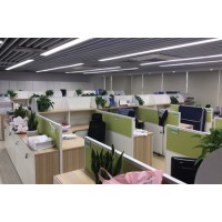 格子間般辦公家具定制，創(chuàng)意新穎符合辦公室風(fēng)格